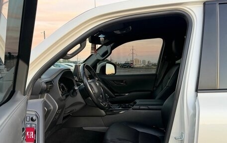Toyota Land Cruiser, 2022 год, 8 990 000 рублей, 33 фотография