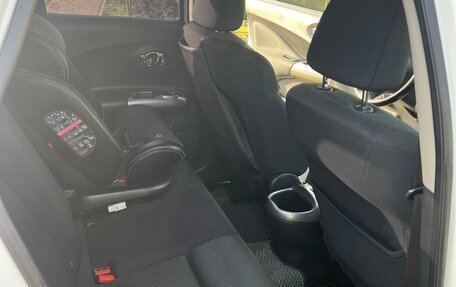 Nissan Juke II, 2011 год, 960 000 рублей, 10 фотография