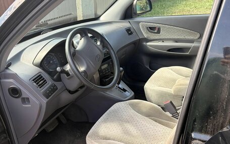 Hyundai Tucson III, 2005 год, 650 000 рублей, 2 фотография