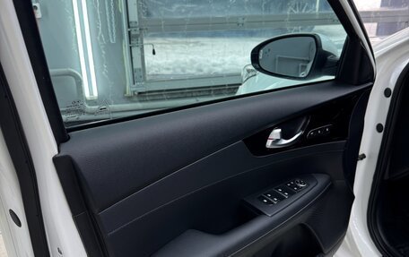 KIA Cerato IV, 2019 год, 1 900 000 рублей, 9 фотография