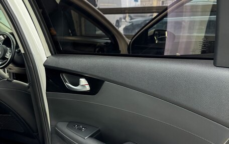 KIA Cerato IV, 2019 год, 1 900 000 рублей, 17 фотография