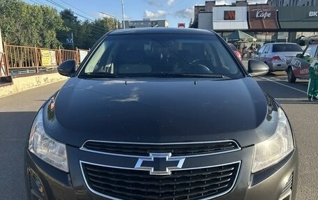 Chevrolet Cruze II, 2013 год, 990 000 рублей, 3 фотография