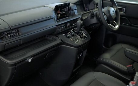 Honda Stepwgn, 2026 год, 2 730 000 рублей, 13 фотография