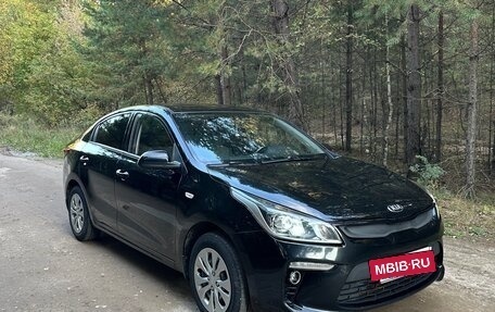 KIA Rio IV, 2019 год, 1 070 000 рублей, 2 фотография