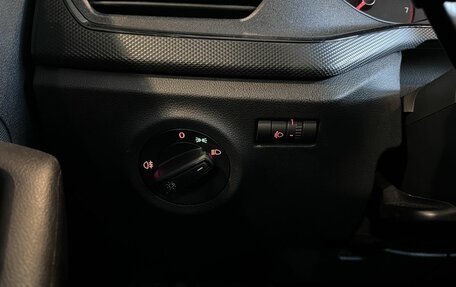 Volkswagen Polo VI (EU Market), 2021 год, 1 600 000 рублей, 69 фотография