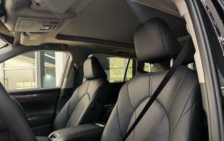 Toyota Highlander, 2026 год, 5 780 000 рублей, 11 фотография