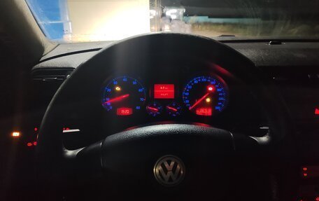 Volkswagen Passat B6, 2006 год, 520 000 рублей, 6 фотография