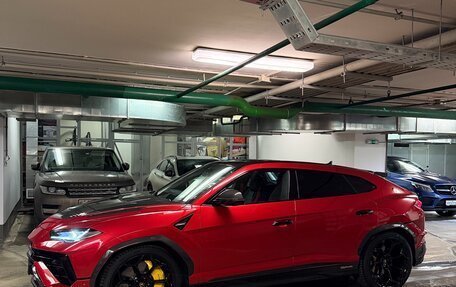Lamborghini Urus I, 2024 год, 32 000 000 рублей, 2 фотография