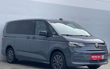 Volkswagen Multivan, 2023 год, 4 550 000 рублей, 5 фотография