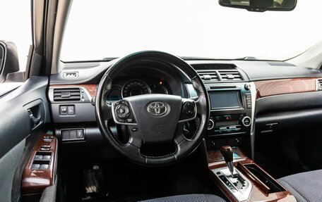 Toyota Camry, 2013 год, 1 398 000 рублей, 15 фотография