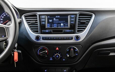 Hyundai Solaris II рестайлинг, 2018 год, 1 128 000 рублей, 19 фотография