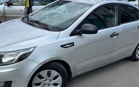KIA Rio III рестайлинг, 2011 год, 720 000 рублей, 6 фотография