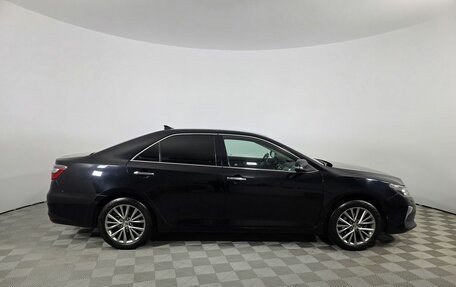 Toyota Camry, 2017 год, 1 750 000 рублей, 4 фотография