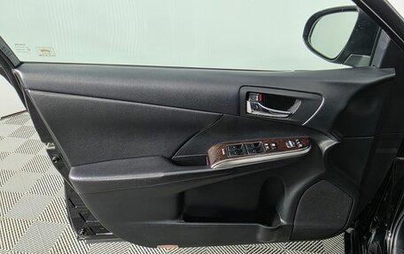 Toyota Camry, 2017 год, 1 750 000 рублей, 13 фотография