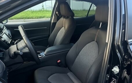 Toyota Camry, 2020 год, 2 550 000 рублей, 19 фотография