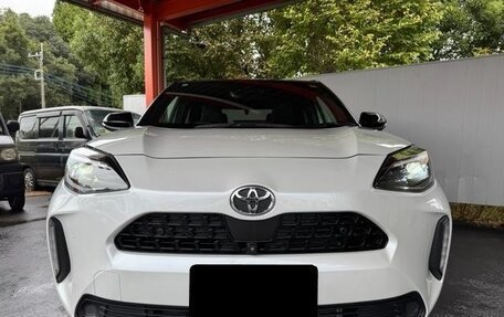 Toyota Yaris Cross, 2023 год, 1 599 000 рублей, 5 фотография