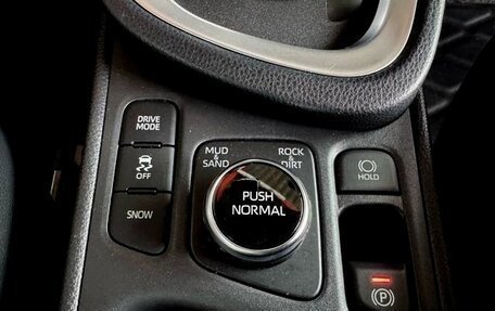 Toyota Yaris Cross, 2023 год, 1 599 000 рублей, 13 фотография