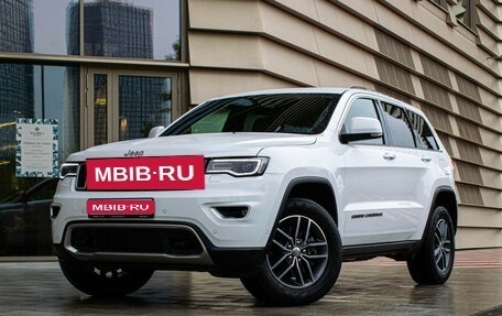 Jeep Grand Cherokee, 2018 год, 4 447 000 рублей, 1 фотография