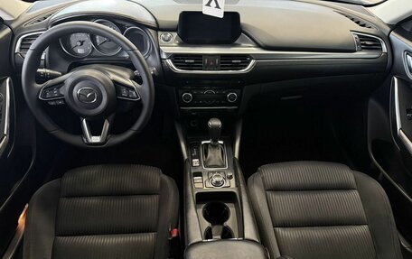 Mazda 6, 2018 год, 1 800 000 рублей, 20 фотография