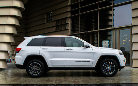 Jeep Grand Cherokee, 2018 год, 4 447 000 рублей, 4 фотография