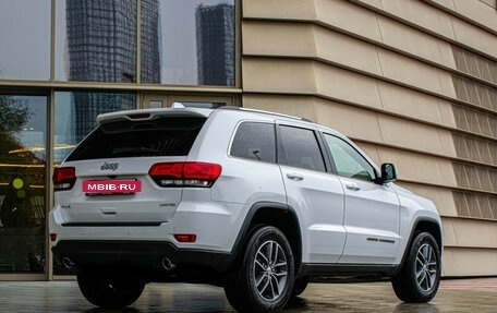 Jeep Grand Cherokee, 2018 год, 4 447 000 рублей, 5 фотография