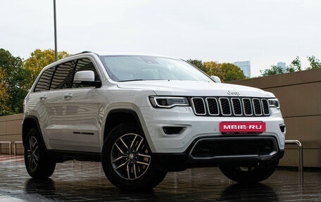 Jeep Grand Cherokee, 2018 год, 4 447 000 рублей, 3 фотография