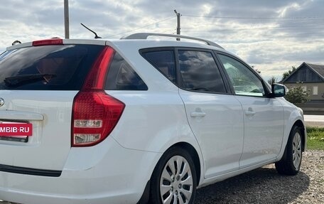 KIA cee'd I рестайлинг, 2012 год, 700 000 рублей, 2 фотография