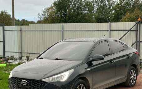 Hyundai Solaris II рестайлинг, 2020 год, 950 000 рублей, 1 фотография