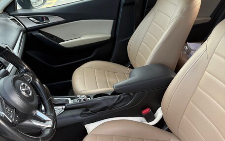Mazda 3, 2016 год, 1 630 000 рублей, 19 фотография