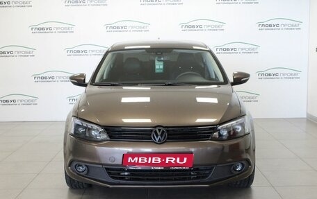 Volkswagen Jetta VI, 2011 год, 950 000 рублей, 3 фотография
