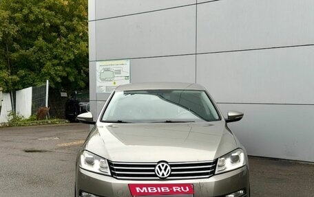 Volkswagen Passat B7, 2012 год, 819 000 рублей, 2 фотография