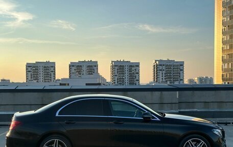 Mercedes-Benz E-Класс, 2018 год, 3 590 000 рублей, 7 фотография