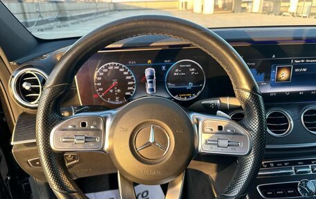 Mercedes-Benz E-Класс, 2018 год, 3 590 000 рублей, 19 фотография