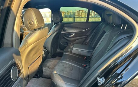 Mercedes-Benz E-Класс, 2018 год, 3 590 000 рублей, 26 фотография