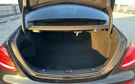 Mercedes-Benz E-Класс, 2018 год, 3 590 000 рублей, 29 фотография