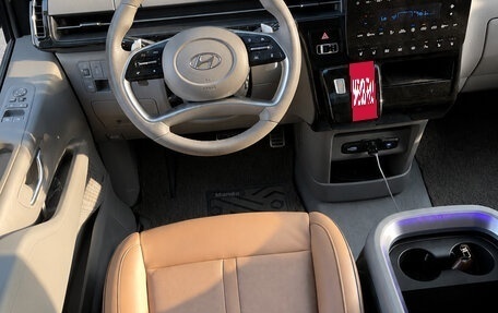 Hyundai Staria, 2025 год, 8 400 000 рублей, 6 фотография