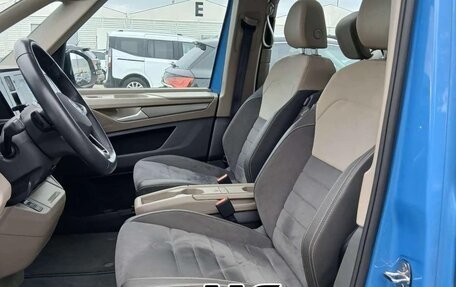 Volkswagen Multivan, 2023 год, 5 150 000 рублей, 9 фотография