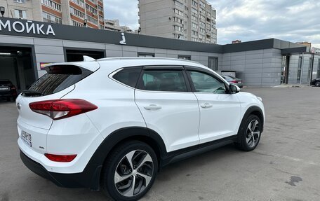 Hyundai Tucson III, 2017 год, 2 250 000 рублей, 5 фотография