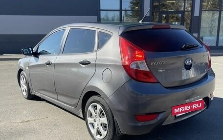Hyundai Solaris II рестайлинг, 2012 год, 760 000 рублей, 5 фотография