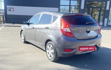 Hyundai Solaris II рестайлинг, 2012 год, 760 000 рублей, 8 фотография