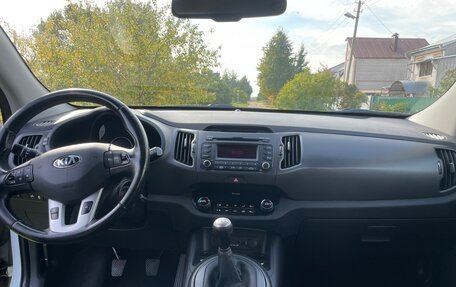 KIA Sportage III, 2013 год, 1 050 000 рублей, 6 фотография