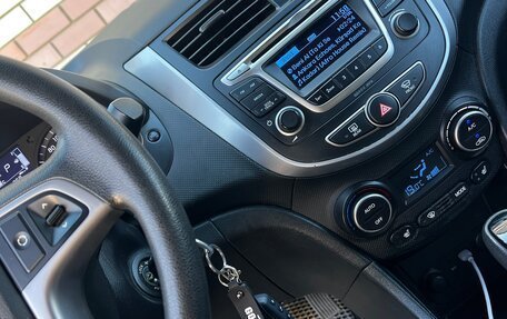 Hyundai Solaris II рестайлинг, 2016 год, 1 080 000 рублей, 8 фотография