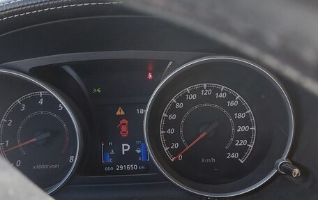 Mitsubishi Outlander III рестайлинг 3, 2011 год, 1 250 000 рублей, 8 фотография