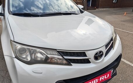 Toyota RAV4, 2015 год, 1 980 000 рублей, 8 фотография
