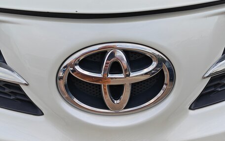 Toyota RAV4, 2015 год, 1 980 000 рублей, 13 фотография
