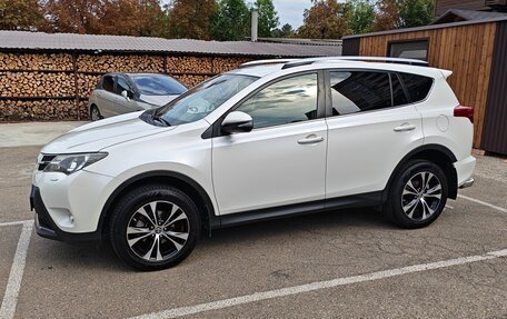 Toyota RAV4, 2015 год, 1 980 000 рублей, 16 фотография