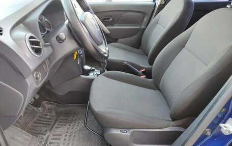 Renault Logan II, 2015 год, 771 750 рублей, 9 фотография