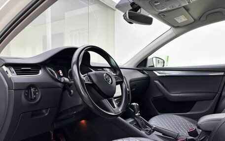 Skoda Octavia, 2018 год, 1 995 000 рублей, 20 фотография