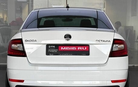 Skoda Octavia, 2018 год, 1 995 000 рублей, 7 фотография