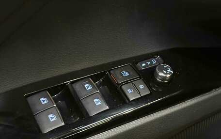 Toyota Camry, 2021 год, 2 990 000 рублей, 13 фотография